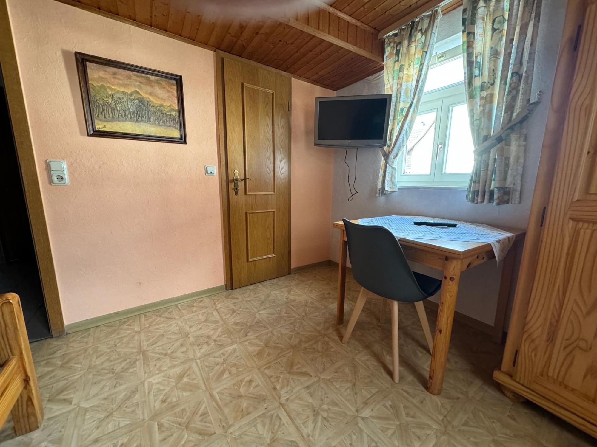 Zur Goldenen Krone Pension Штадталлендорф Екстер'єр фото